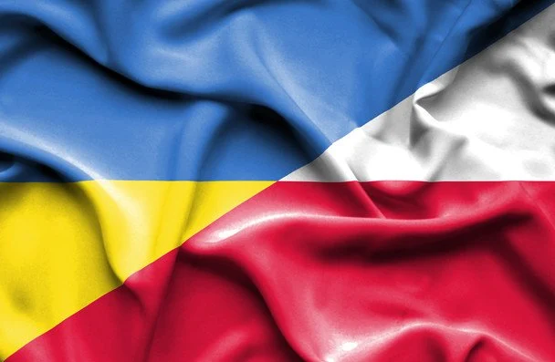 Рішення про рік УПА розлютило Польщу: пакет зі зброєю для України на паузі — джерело