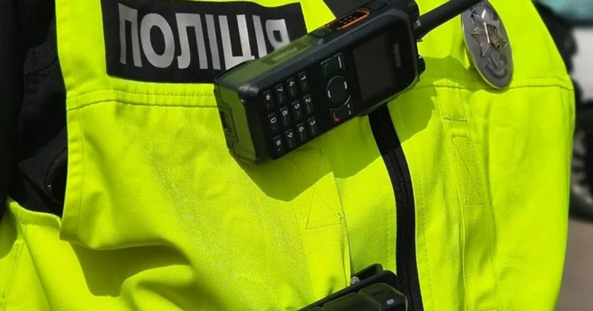 У Львові чоловік плюнув в обличчя патрульному
